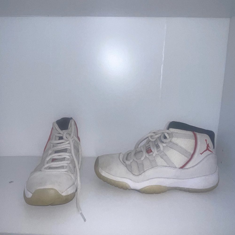 Jordan Women's Shoes in White and Red - Picture 1 of 4